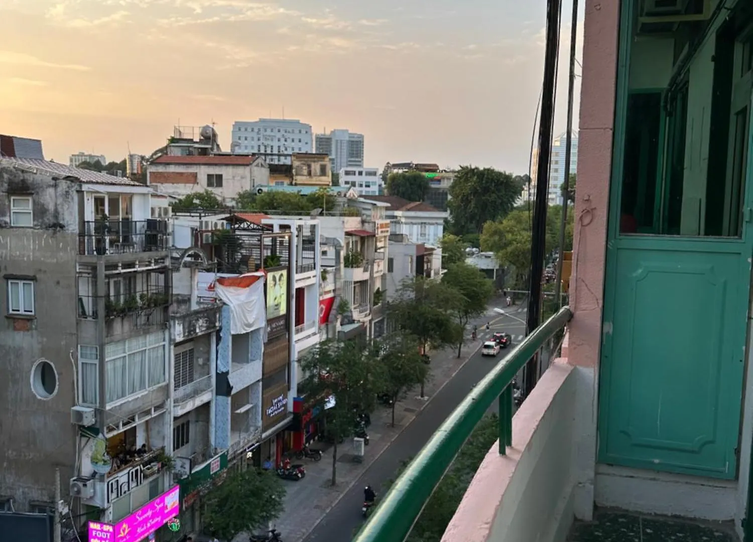 Lovely Boho Apt At Nguyen Hue By Circadian Ho Chi Minh City Vietnam